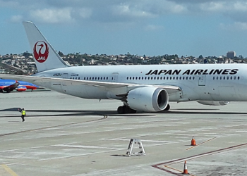JAL 항공기, 샌디에고 공항서 정지선 넘어 델타기 착륙 재시도