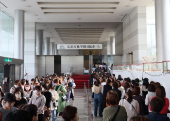 한일 ‘일본 좋아’ ‘한국 좋아’ 쌍방 호감 상승