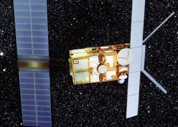 30년간 지구 돈 인공위성, 오늘 지구 추락