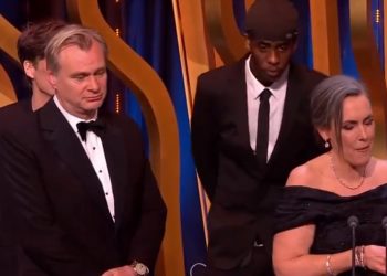 ‘오펜하이머’ 수상 무대 오른 이 사람 누구?(영상)