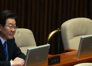 “사천 이재명, 대표 사퇴하고 정계 은퇴해야”..정세균, “총선 돕지 않을 것”