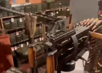 탄약 100만발, 수류탄에 기관총까지 수백정…가정집에 대규모 무기고 적발