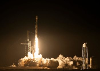 사상 첫 민간 달착륙선 오디세우스, 교신성공…22일 달착륙 시도