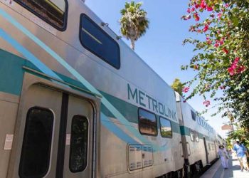 메트로링크 발렌타인데이 감사이벤트..LA유니언역 등 6곳