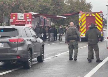 OC 쇼핑센터 폭발…”박격포 발사한 듯 굉음”..1명 체포