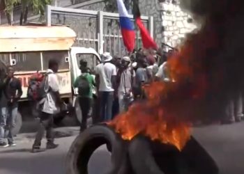 아이티 갱단 국립교도소 습격, 수 백명 탈옥.. 시신 즐비