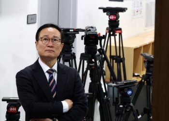 친문좌장 홍영표, 민주탈당…”설훈 등 현역 4명과 민주연대