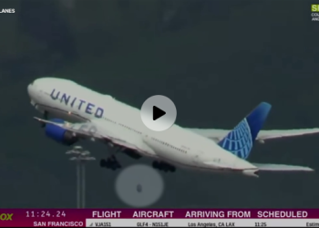 (1보)보잉777 항공기,  샌프란 이륙 중 바퀴 떨어져…LA 비상착륙(영상)