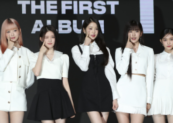 아이돌 유튜브에 뜬금없이 등장한 일론 머스크..무슨 일?