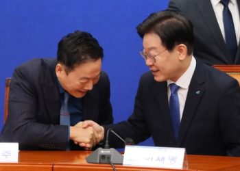 정봉주 공천 결국 철회,,.지뢰막말, 가정폭력, 미투까지