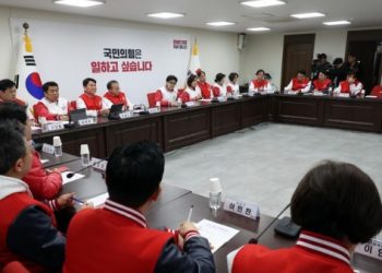 국민의힘, ‘이종섭 귀국-황상무 사퇴’ 대통령실 압박…