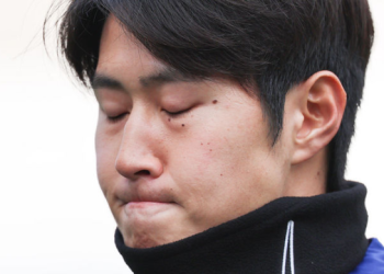 ‘하극상’ 이강인 “실망시켜 죄송… 기회 준 황선홍 감독 감사”