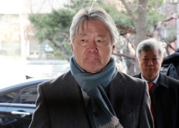 노환규  “ㅋㅋㅋ전공의 처벌 못하고 간봐” 윤 정부 조롱