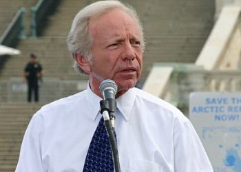 최초 유대계 부통령 후보 리버먼 전 상원의원 별세