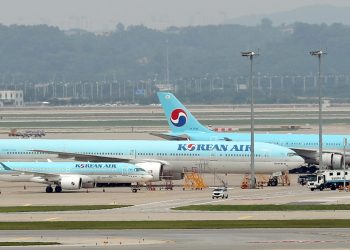 이륙 직전 대한항공 기내서 9㎜ 실탄 발견…경찰, 수사