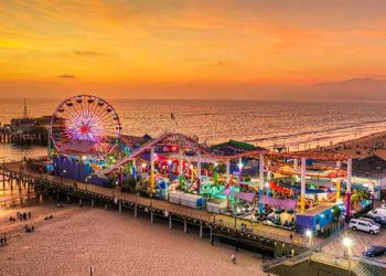 “산타모니카 피어 확 달라진다”…르브론 제임스 업체가 운영키로