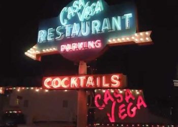 LA 셔먼옥스 70년 전통 레스토랑, 노숙자 방화에 잿더미될뻔