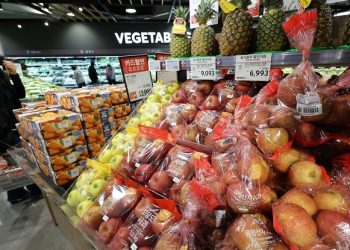 ‘1Kg 6.80 달러’ 금값 된 사과…한국 사과값 세계 1위