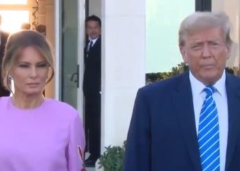 후원금 사활 건 트럼프 “플로리다서 5050만달러 모금”