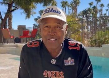 ‘부인 살인사건 세기의 재판’ OJ 심슨, 76세 사망(영상)