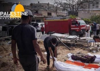 가자 병원서 대규모 암매장 시신 발견…미국 “이스라엘 설명해야”