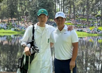 캐디 변신 류준열, 그린워싱 논란 계속 “말 아끼고파”