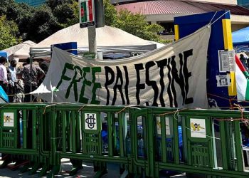 UC 어바인 시위 텐트 등장.. 공권력 투입 초읽기