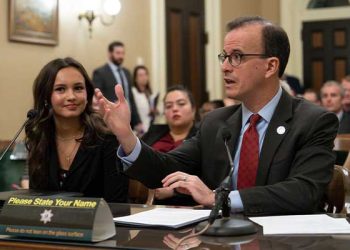 AI 생성 성학대 컨텐츠 만연…캘리포니아, 미성년 보호법 추진