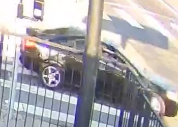 [영상] 차로 친 노인 쓰러지자 돌아와 살해 시도, 무서운 뺑소니범