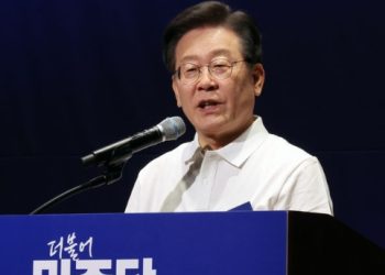 민주당 개딸들 탈당행렬 2만명 넘어서