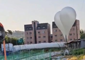 북한, 오물풍선 대량 살포, 260여개 발견…반북단체 전단살포 대응