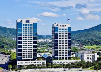 ‘사상최대 판매” 한국 자동차 왜 이렇게 잘 팔리나…전 세계 홀렸나?