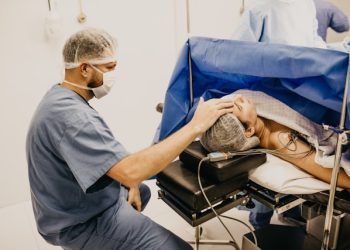 애낳을 때 무통주사 맞았다면…’이 병’도 덜걸린다