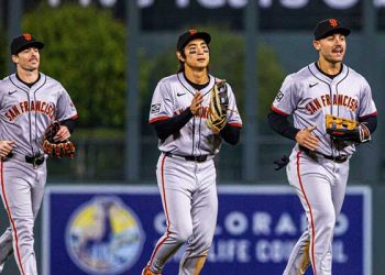 이정후, 16경기 만에 2루타 ‘쾅’…6경기 연속 안타