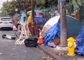 할리웃이 내놓은 노숙 텐트 방지 대책…과연 통할까