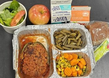 한식 점심, 2개월 만에 중단…7월부터 양식메뉴