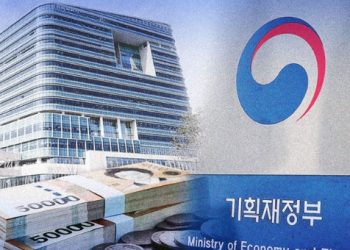 한국 상속세율 OECD 2위…상속세 개편 공식화