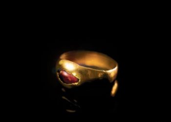 예루살렘서 2300년 전 금반지 발견