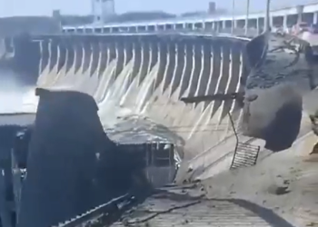 우크라 발전용량 70% 상실…최대수력발전소, 가동불가