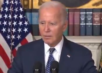 “바이든, 비공개 회의서 인지 저하 조짐…증언 속속” WSJ