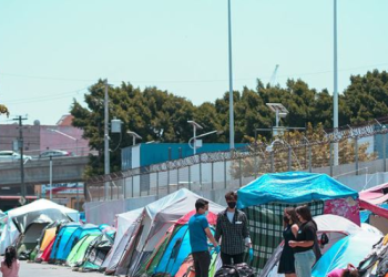 멕시코시티 도심 최대 미국행 이민자 천막촌 철거