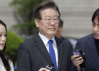 “왜 이재명 옆에선 기이한 일만 일어날까”