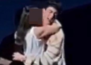 BTS 진에게 ‘기습뽀뽀’한 팬 성추행 고발