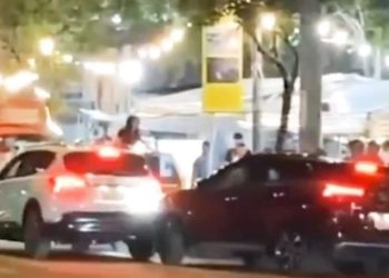 술자리 다툼 격분 여성 상대차 들이받아(영상)