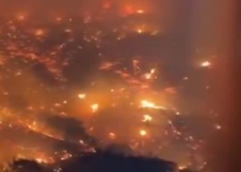 LA 북부 고먼 지역 ‘포스트 파이어’ 5번 Fwy 타고 남진…1200여명 대피령