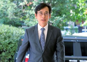 “유시민, 거짓말 반복..죄질 나빠”…대법원, 500만원 벌금 확정