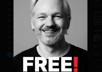 어산지 캔버라 도착…14년만에 고국 호주 땅 밟아