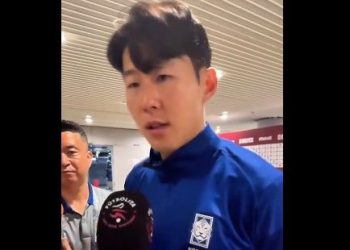 “손흥민 진정한 신사”…싱가포르 축구팬들 찬사