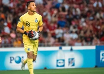 중국인들에 돈쭐난 싱가포르 골키퍼, “돈 그만 보내” 호소