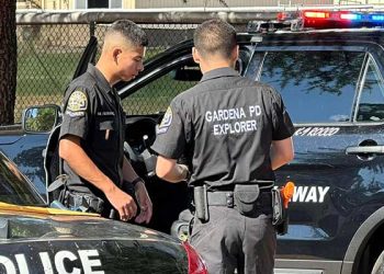 역대 최대 규모 불법 폭죽 압수…75톤,천만달러 상당